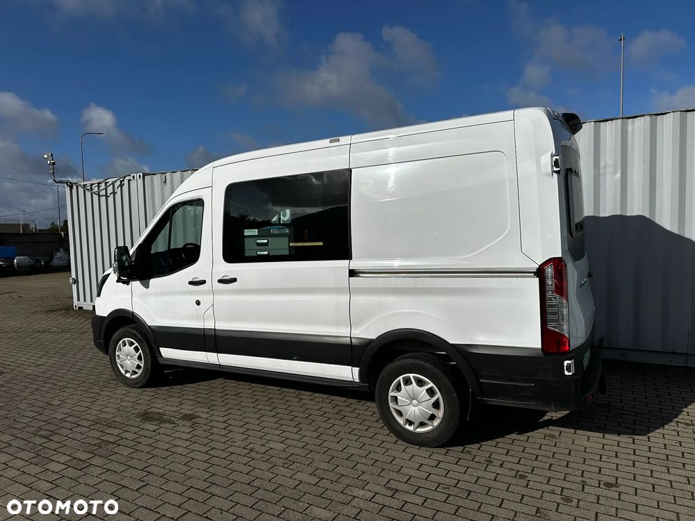 Ford Transit - 13