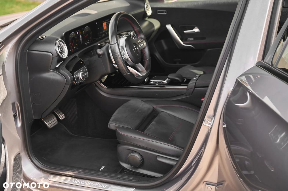 Mercedes-Benz Klasa A 220 d AMG Line 8G-DCT - 21