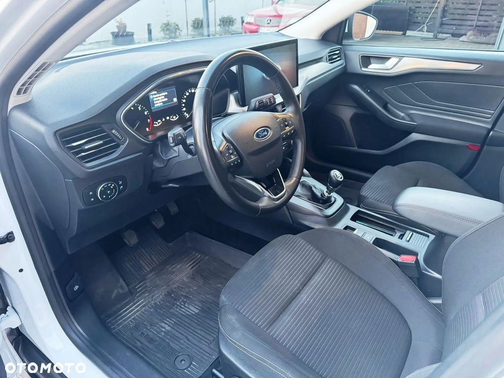 Ford Focus 1.0 EcoBoost Titanium Style - 12