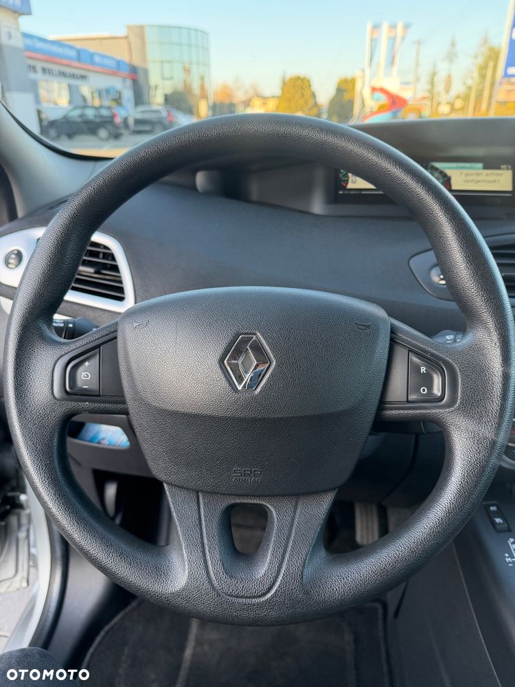 Renault Scenic 2.0 16V 140 CVT Dynamique - 14