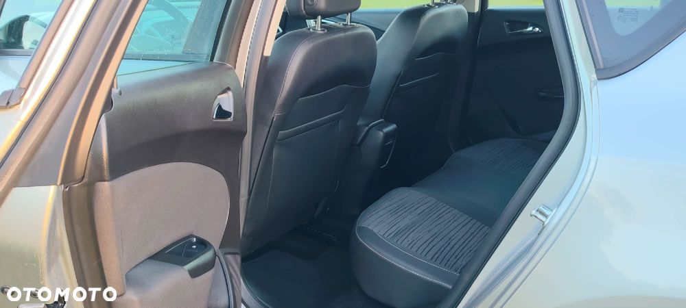 Opel Astra 1.4 Turbo ecoFLEX Start/Stop Innovation - 24