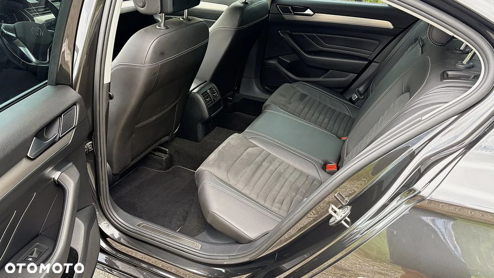 Volkswagen Passat 1.5 TSI EVO Elegance DSG - 13