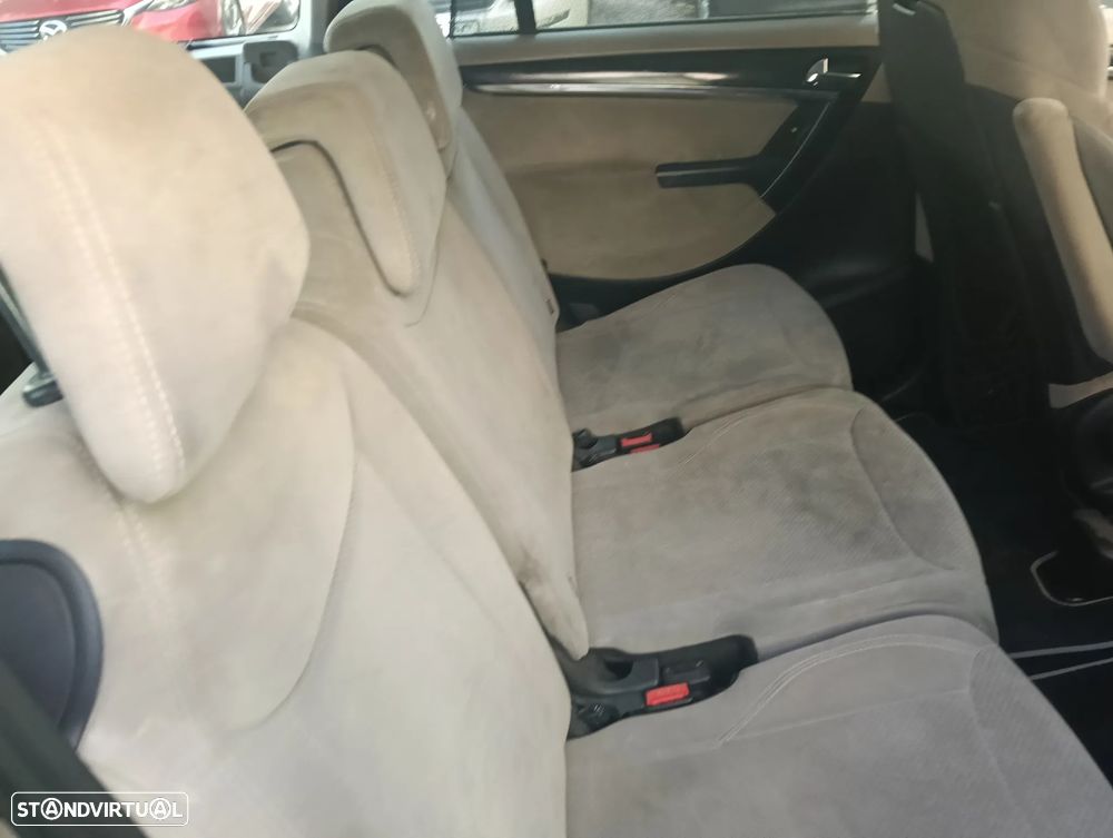 Citroën C4 Grand Picasso 1.6 HDi Exclusive - 13