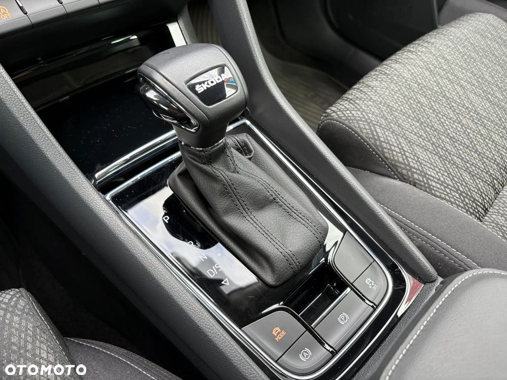 Skoda Karoq 1.5 TSI ACT 4x2 Style DSG - 19