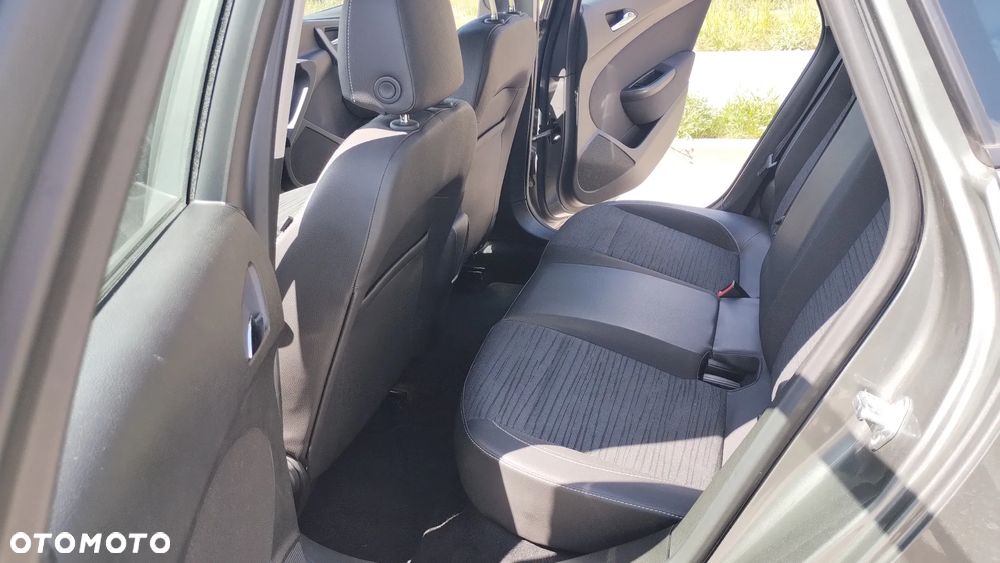 Opel Astra 1.4 T EU6 - 12