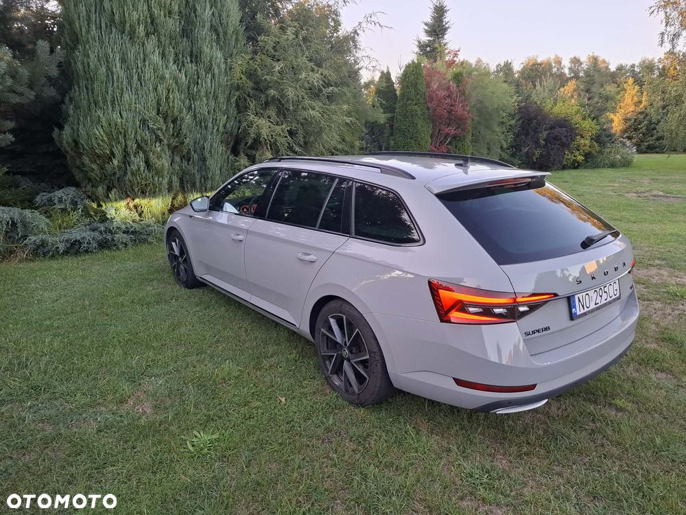 Skoda Superb 2.0 TDI SCR 4x4 Sportline DSG - 8