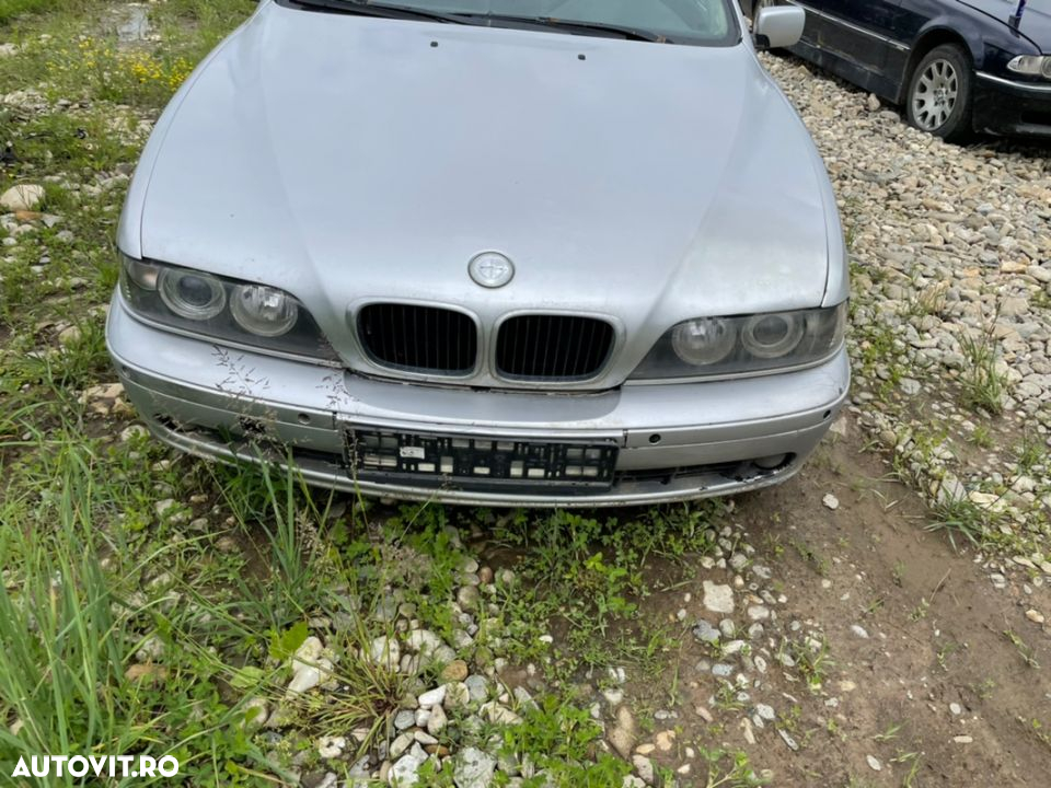 piese bmw e39 Facelift 520d 2002 telefon interior panouri mahon trimuri motor cutie volanta ambreaj radiator jante roti R 16 17 5x120 alutec  capota bara aripa far usa ceasuri bord - 14