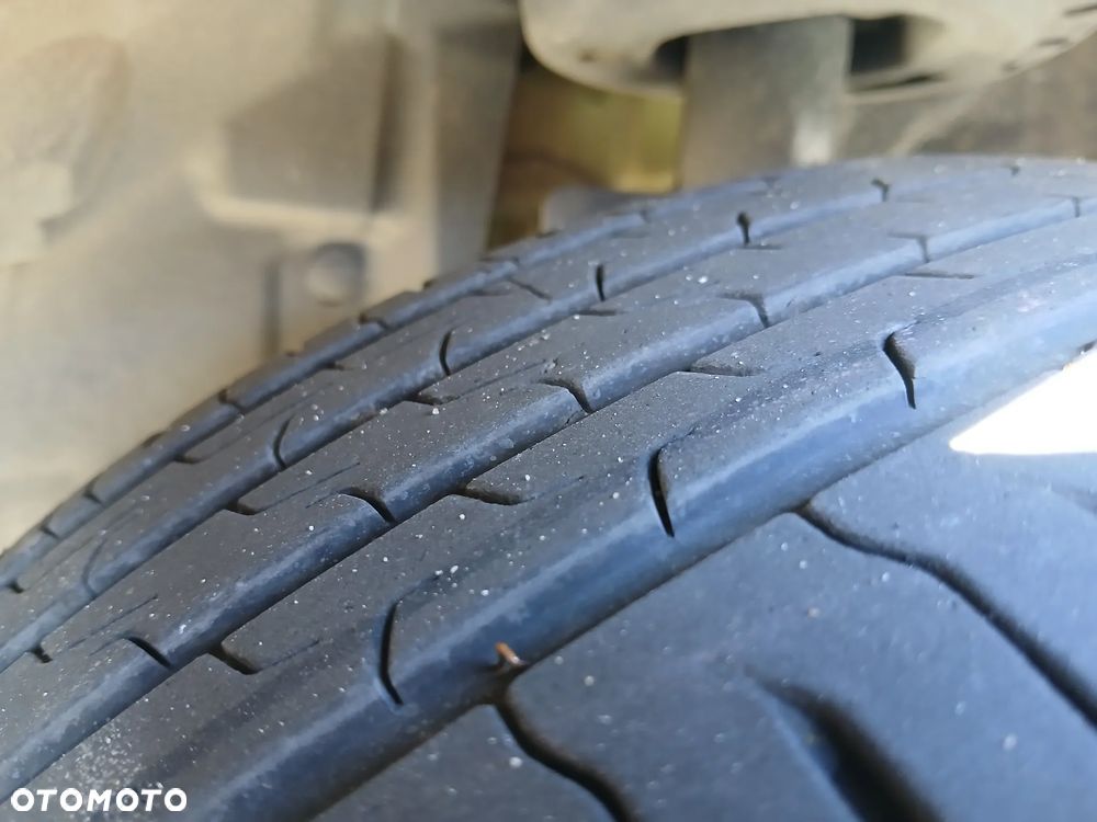 Peugeot 208 Elektromotor 136 E-Style - 25