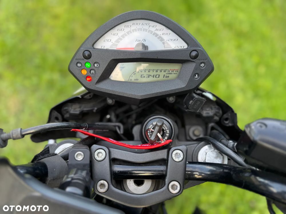 Kawasaki ER - 11