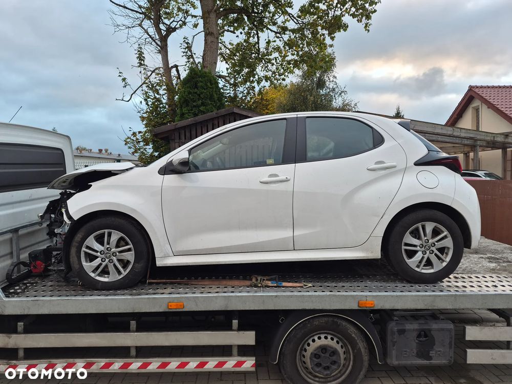 Toyota Yaris - 6