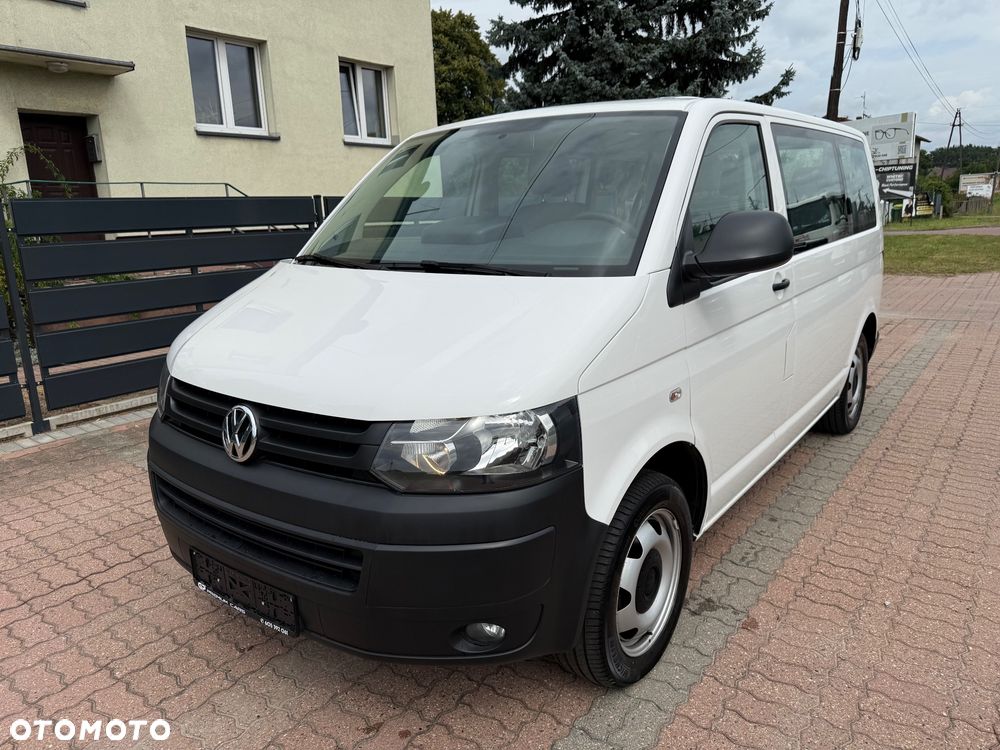 Volkswagen Transporter - 1