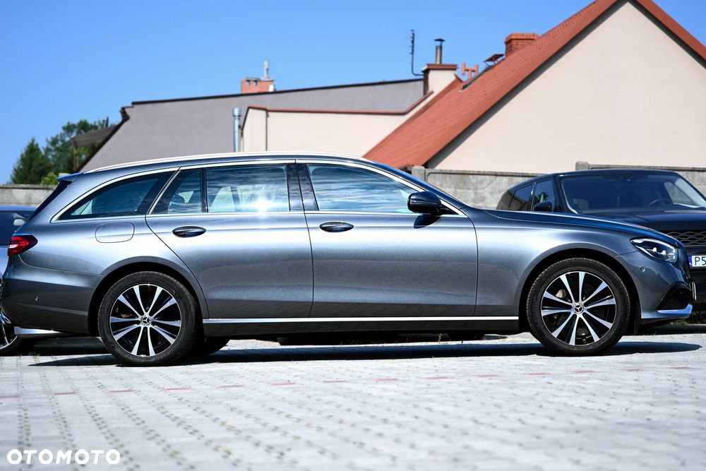 Mercedes-Benz Klasa E 300 de 4Matic 9G-TRONIC Avantgarde - 6