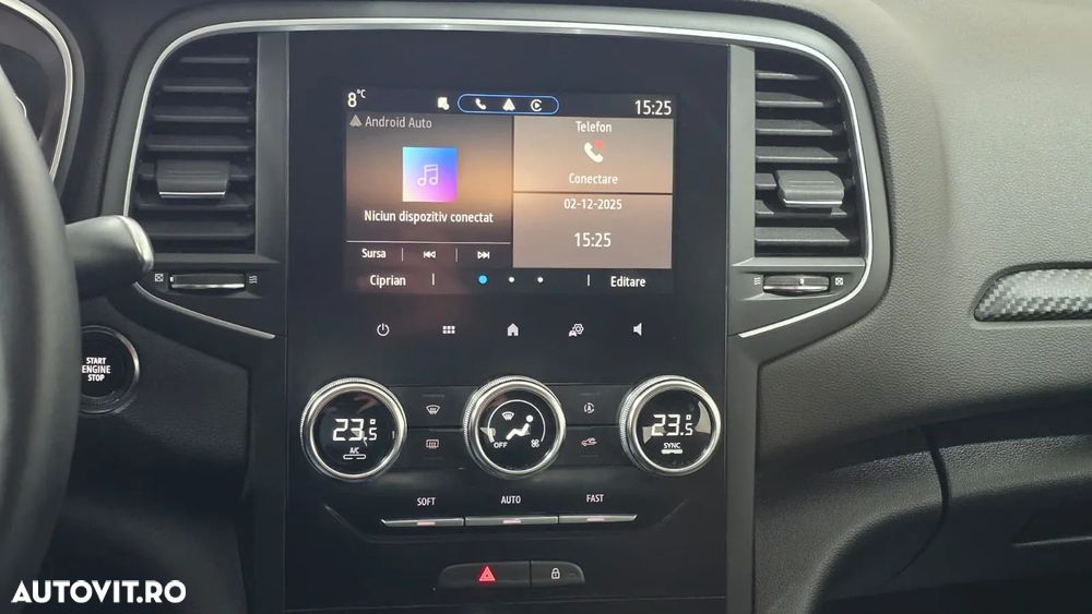 Renault Megane TCe 140 GPF Techno - 7