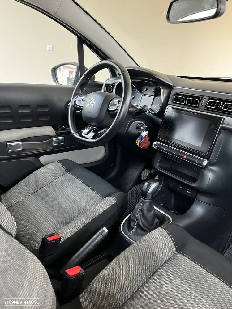 Citroën C3 1.2 PureTech Shine - 5