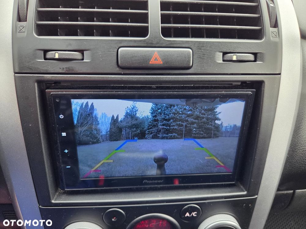 Suzuki Grand Vitara 2.4 Premium EU5 - 17