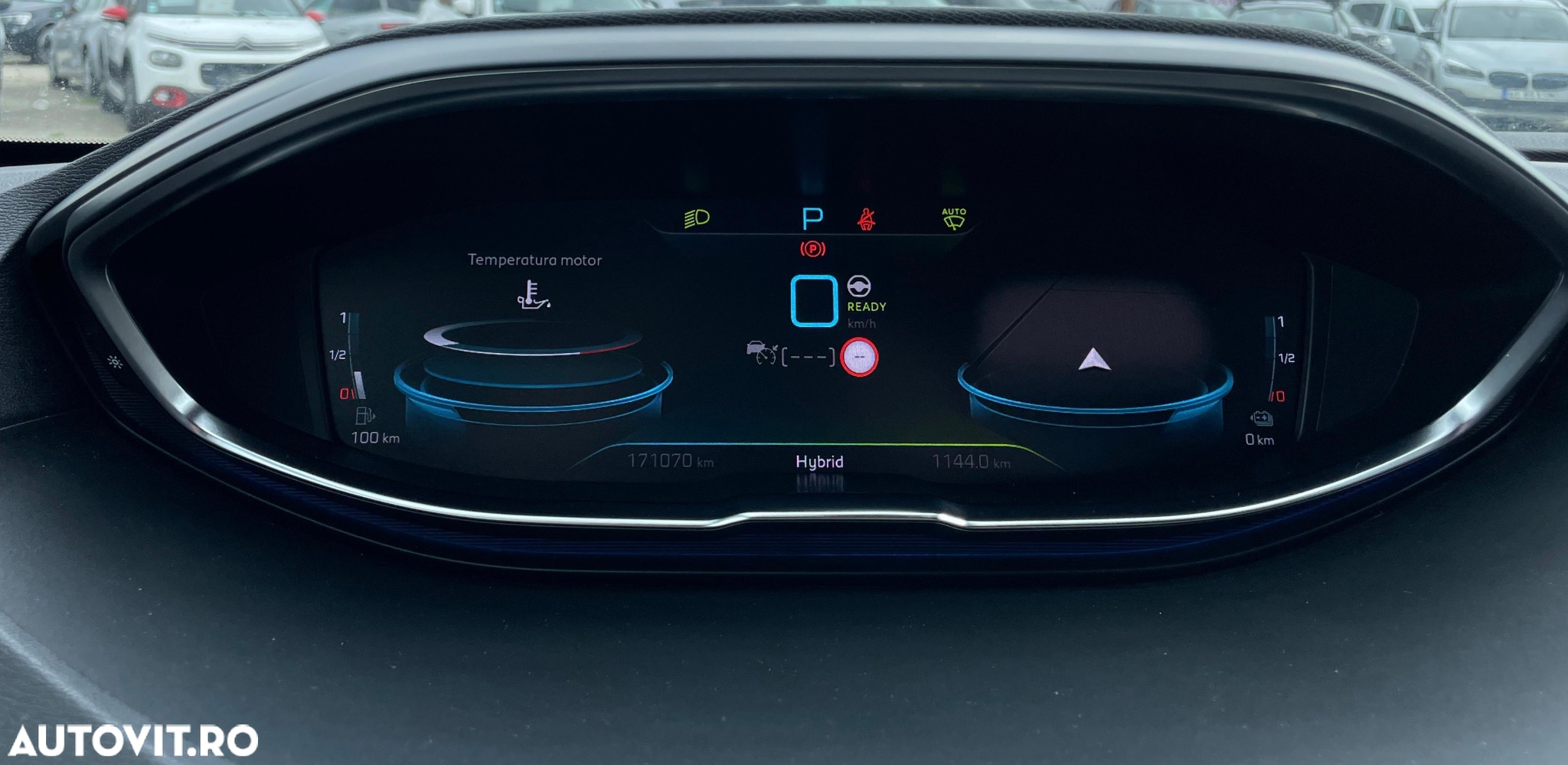 Peugeot 3008 PHEV EAT8 GT Pack - 37