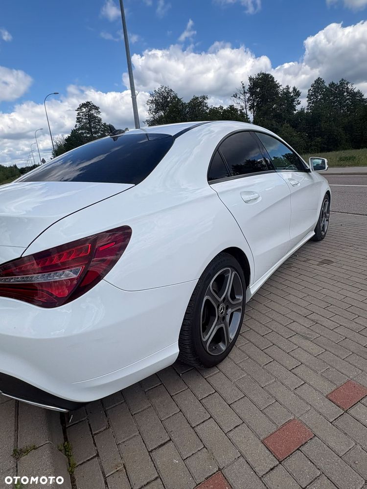 Mercedes-Benz CLA 250 7G-DCT - 7