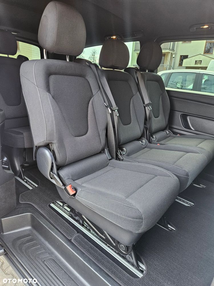 Mercedes-Benz Klasa V 250 (BlueTEC) d extralang 4Matic 7G-TRONIC - 12