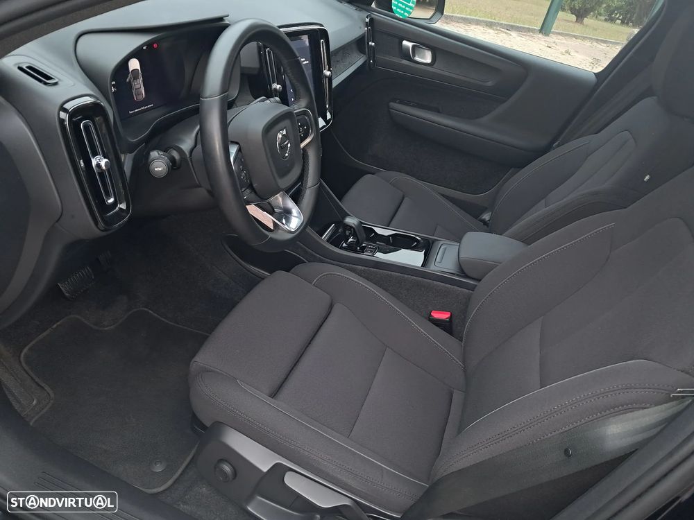 Volvo C40 Recharge Core - 11