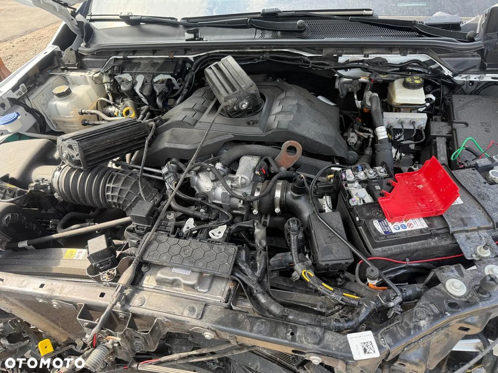 Volkswagen Amarok - 8