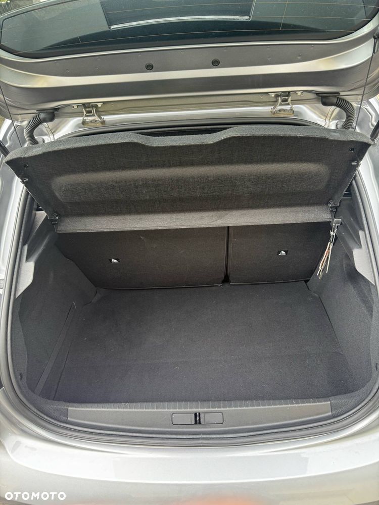 Peugeot 208 1.5 BlueHDi GT Line S&S - 17