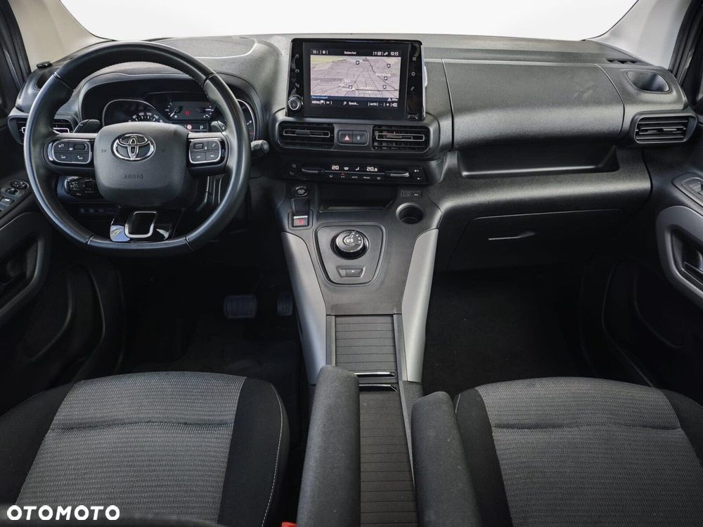 Toyota Proace City - 16