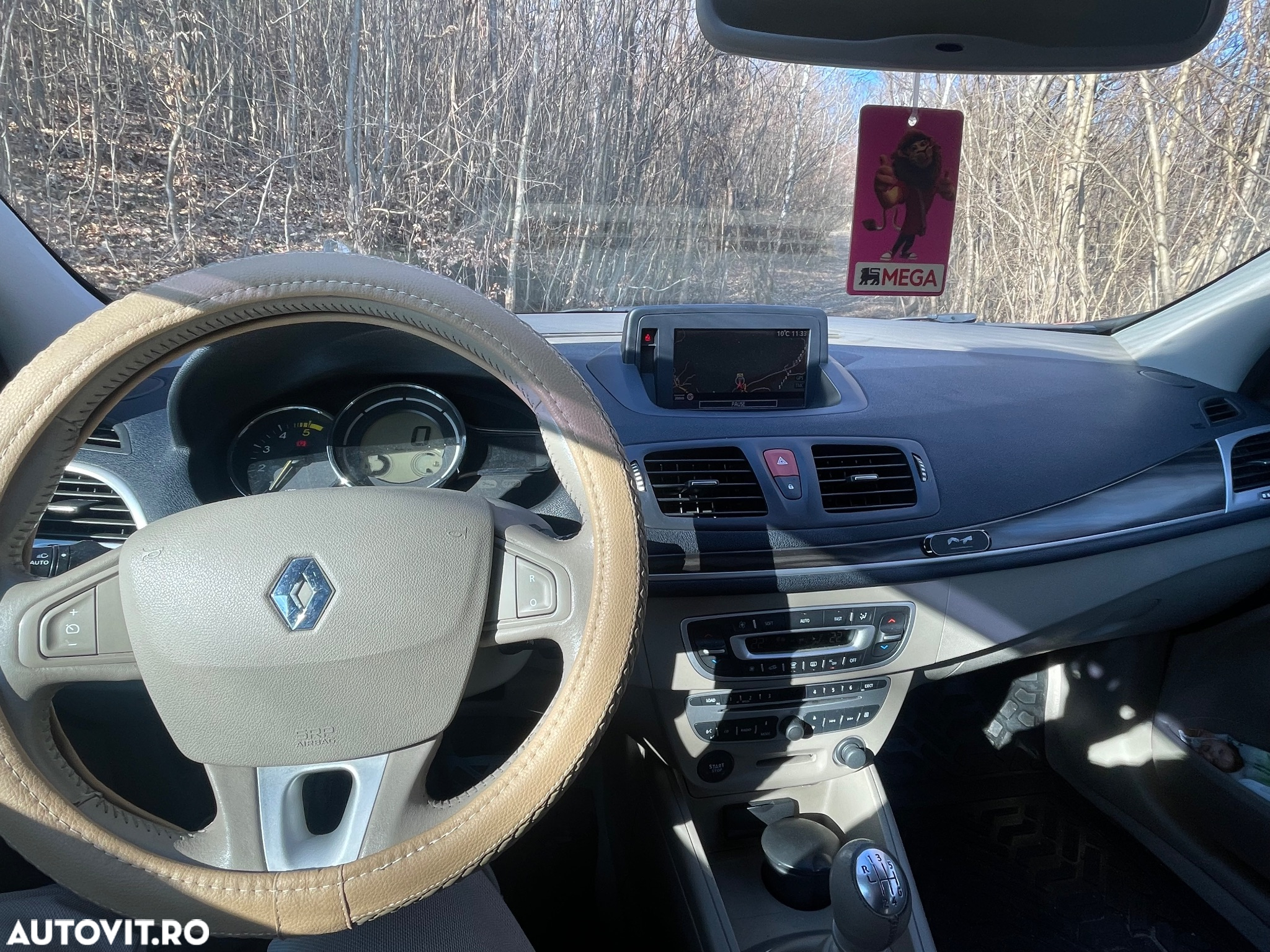 Renault Megane III Coupe 1.9 dCi Privilege - 4