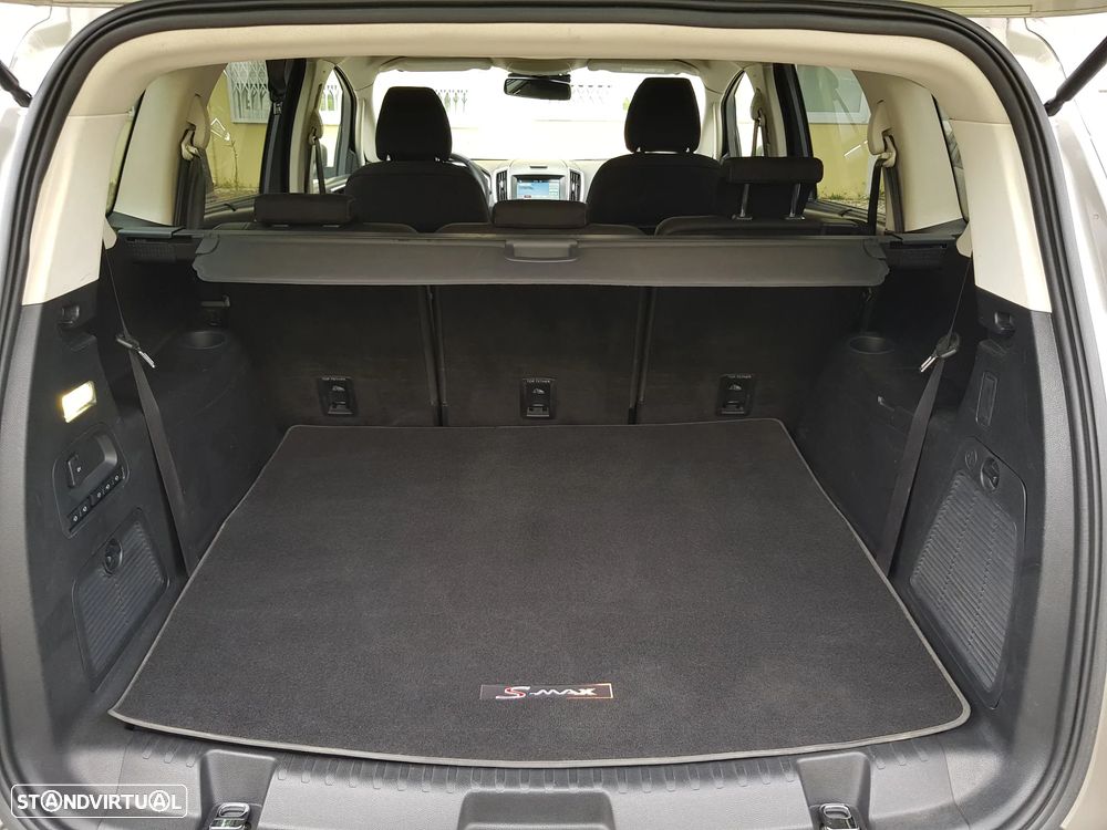 Ford S-Max 2.0 TDCi Titanium - 52