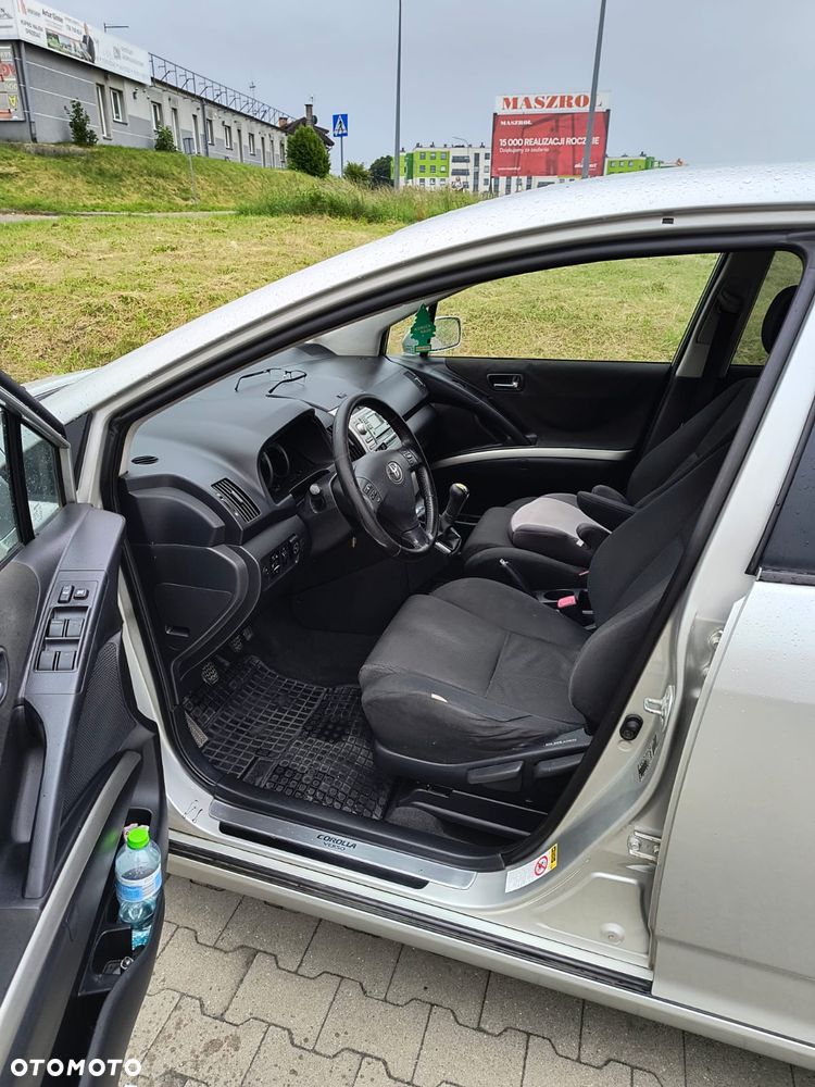 Toyota Corolla Verso 1.8 Prestige 7os - 7