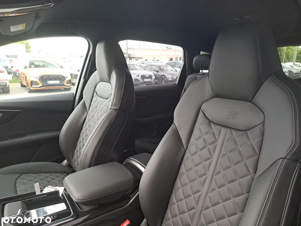 Audi Q7 - 11