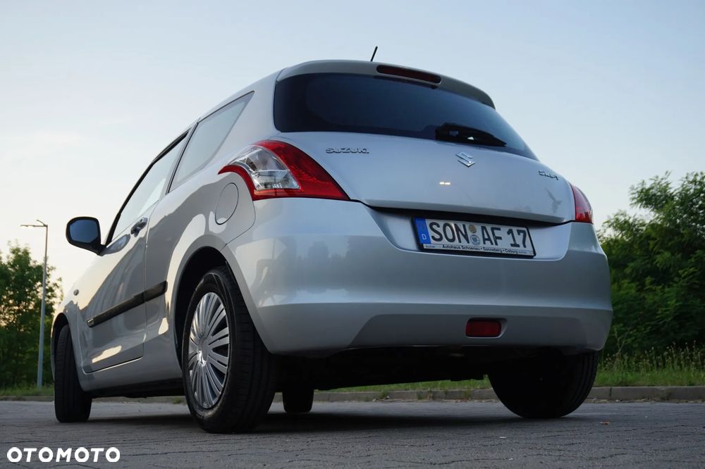Suzuki Swift - 15
