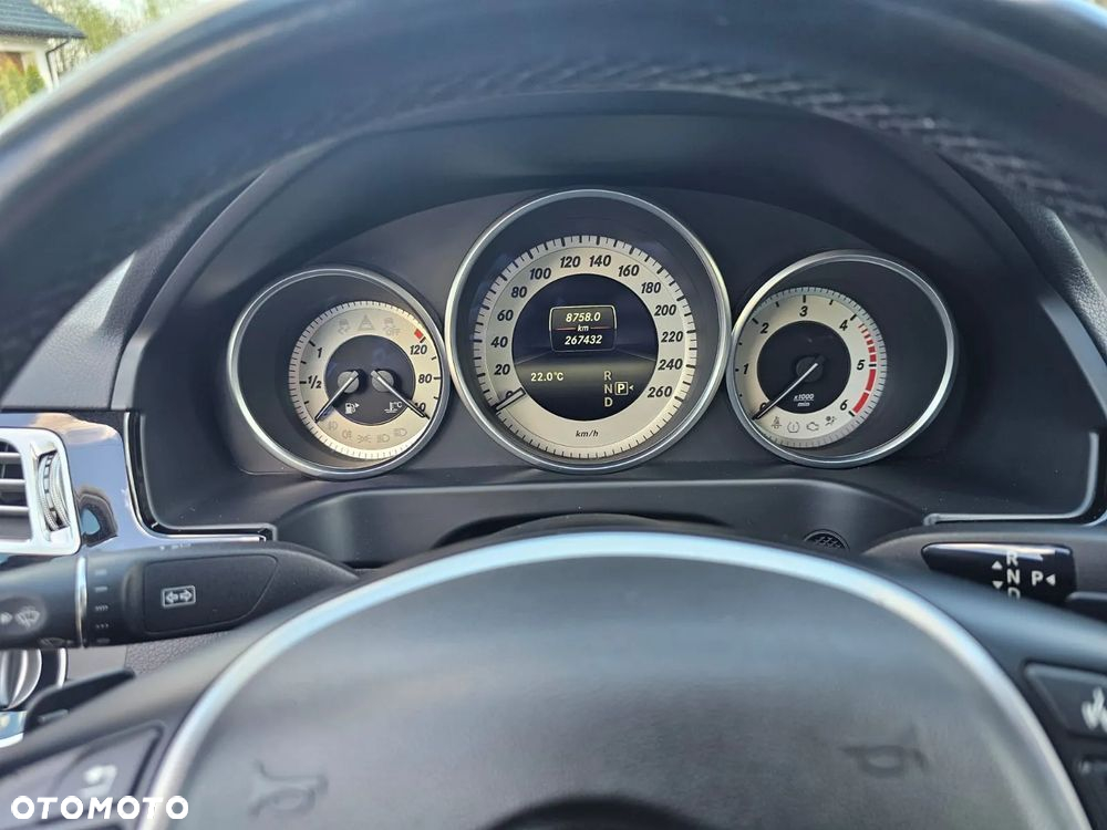 Mercedes-Benz Klasa E 220 CDI BlueEff Elegance - 18