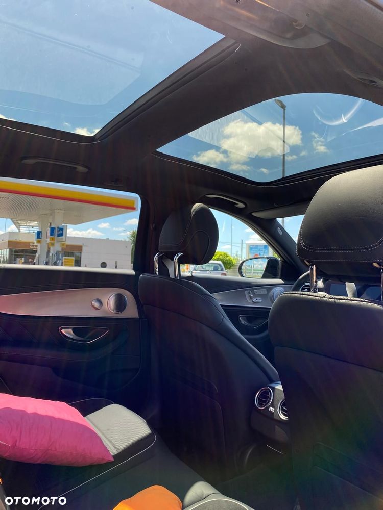 Mercedes-Benz Klasa E AMG 63 S 4Matic+ AMG Speedshift MCT-9G - 24