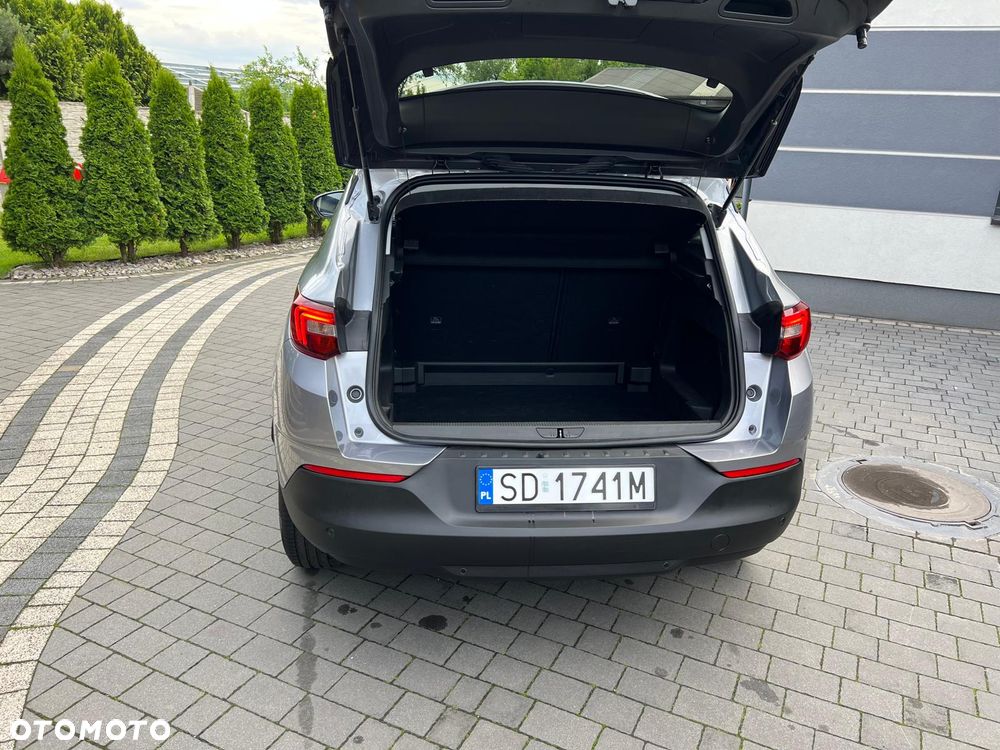 Opel Grandland X 1.5 CDTI Design&Tech S&S - 12