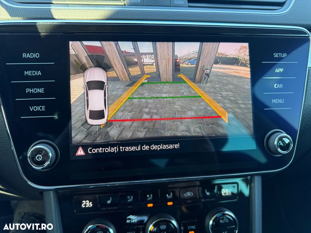 Skoda Superb 1.5 TSI ACT DSG Ambition - 36