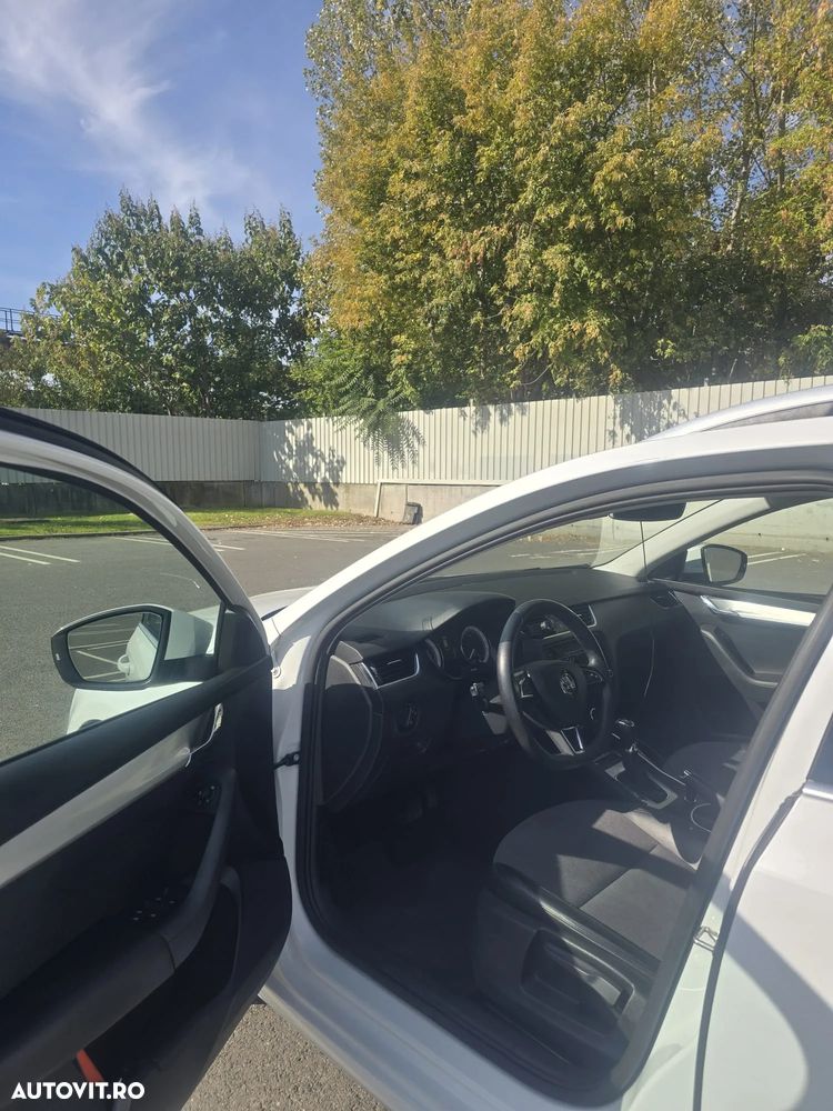 SKODA Octavia 2020 — imagine 8