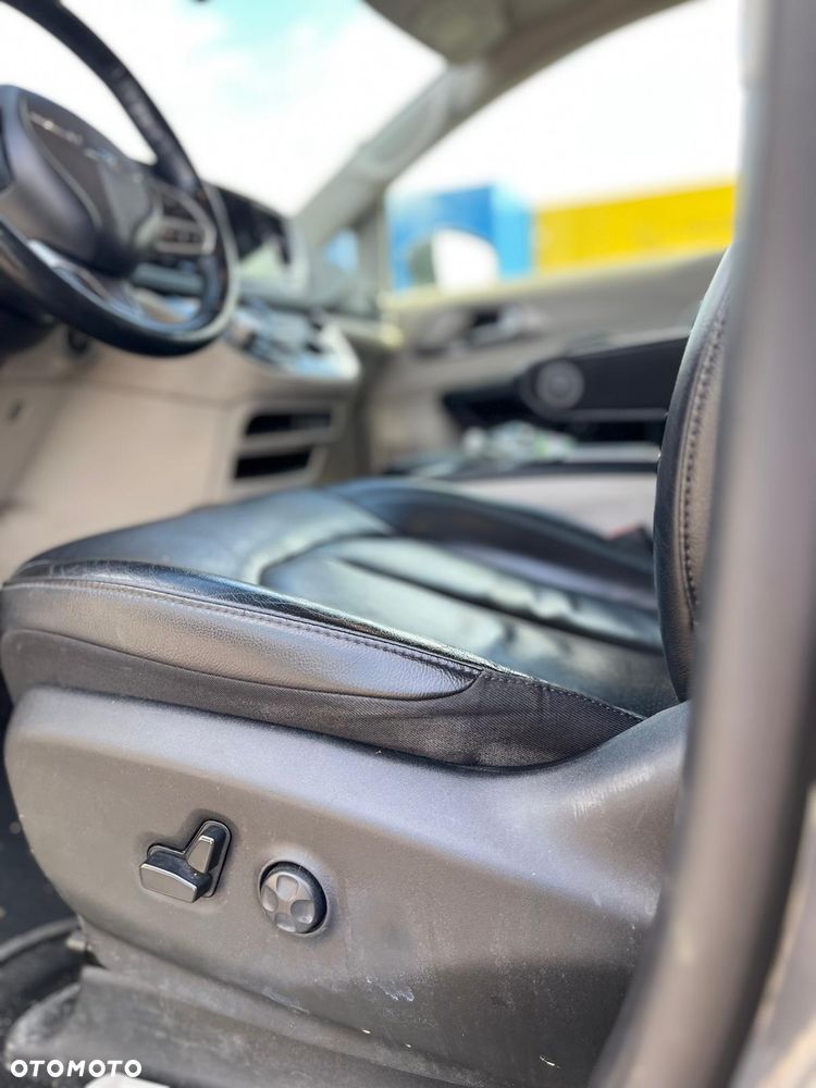 Chrysler Pacifica - 9