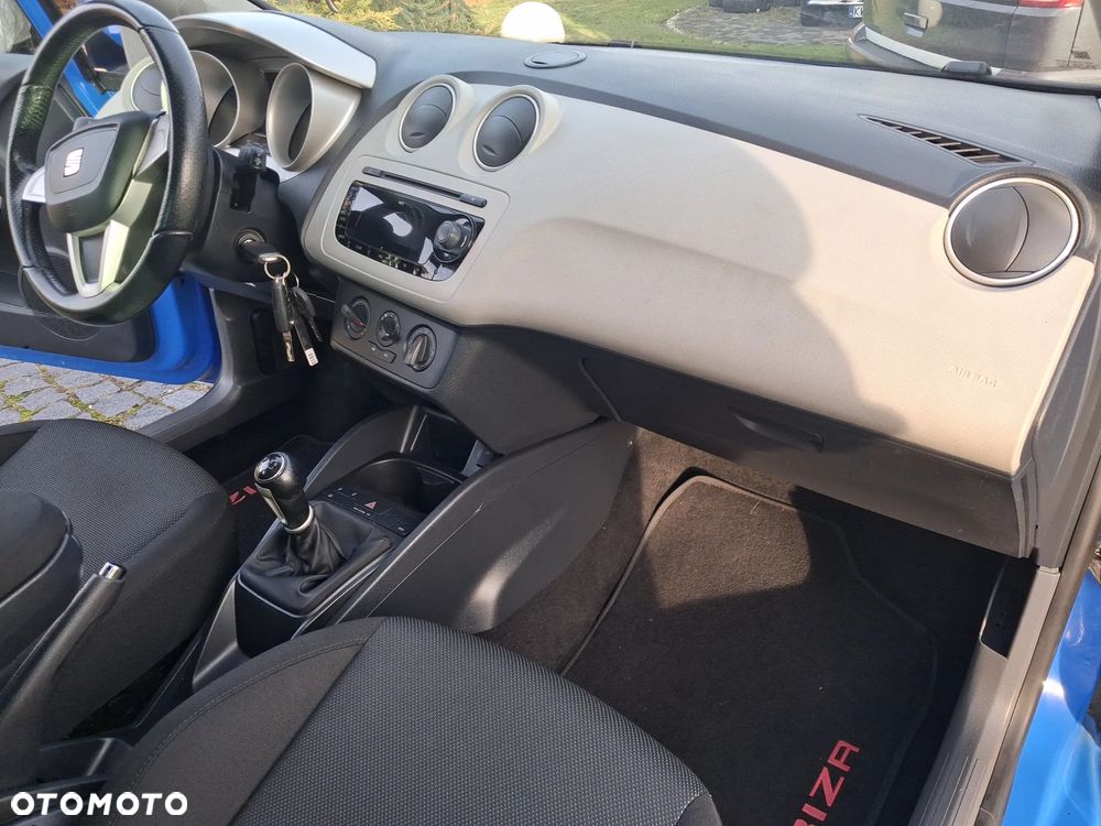 Seat Ibiza 1.4 16V Reference Salsa - 11