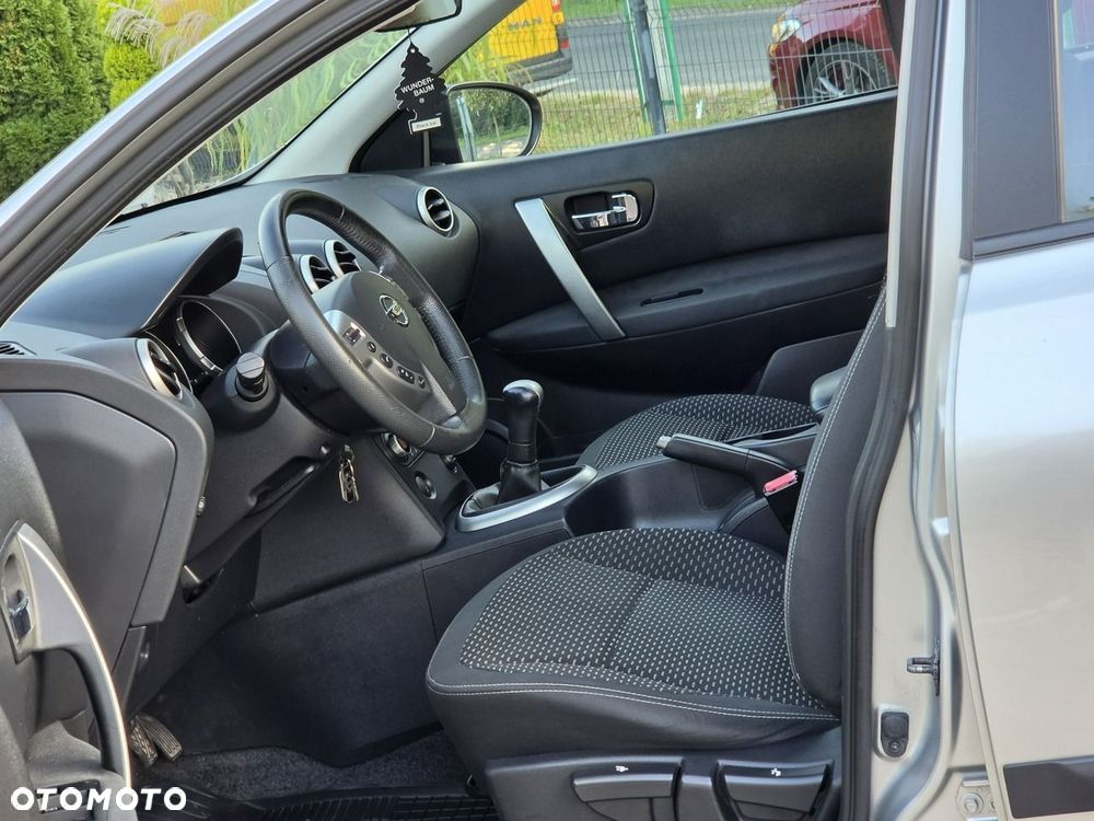 Nissan Qashqai - 10
