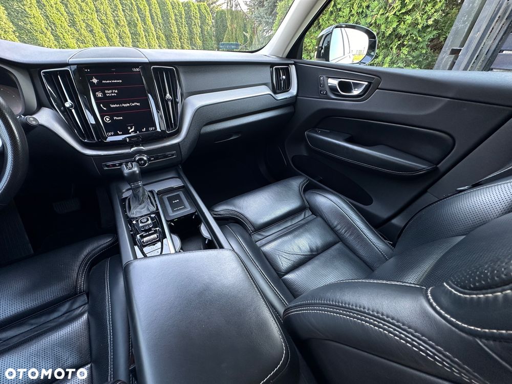 Volvo XC 60 T5 GPF AWD Inscription - 17