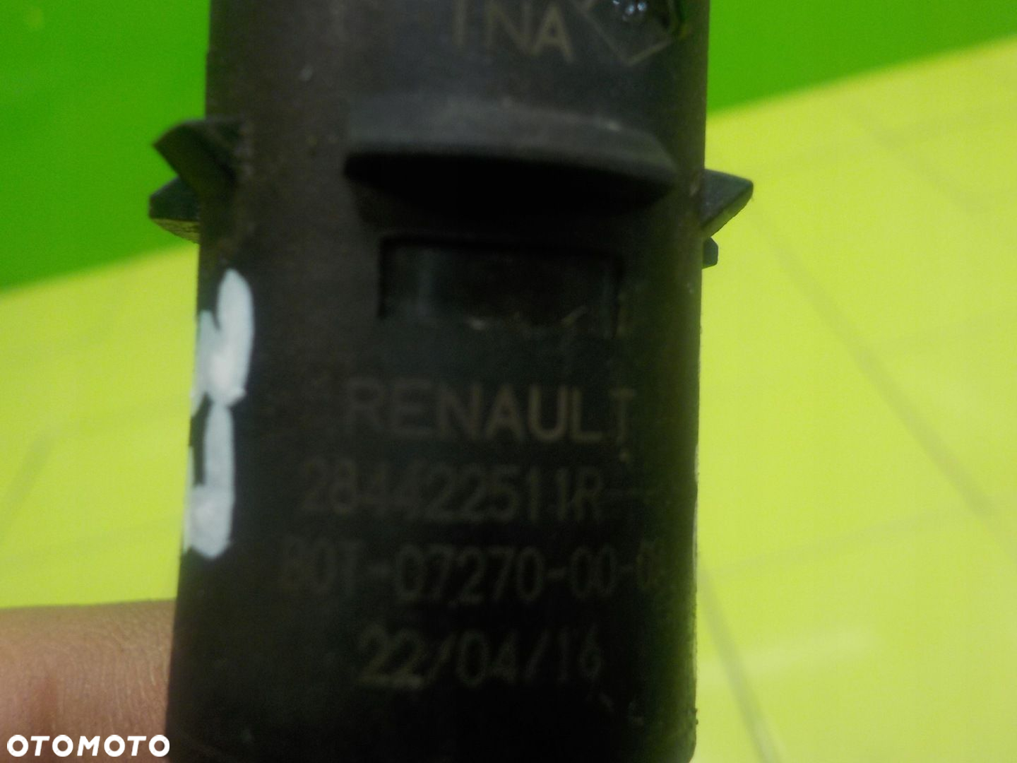 SMART FORTWO III 1.0 B 16r 2D czujnik parkowania PDC 284422511R - 3