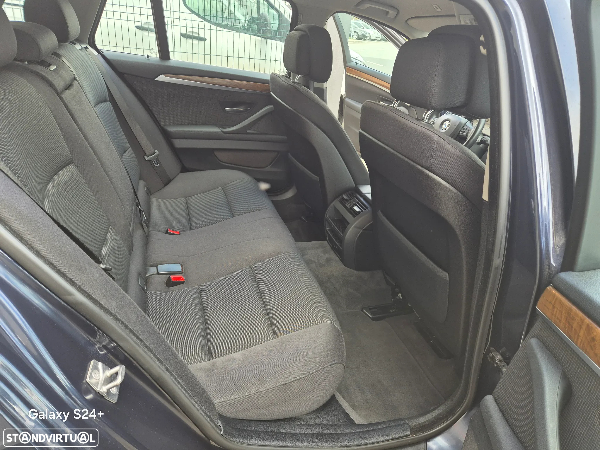 BMW 525 d Line Luxury - 14