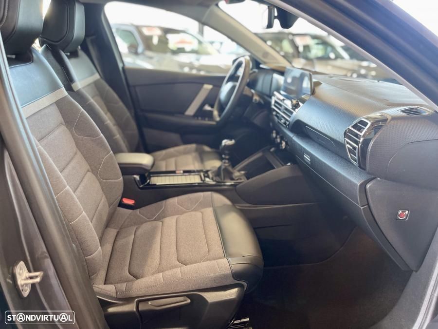 Citroën C4 PureTech 130 Stop&Start FEEL PACK - 25