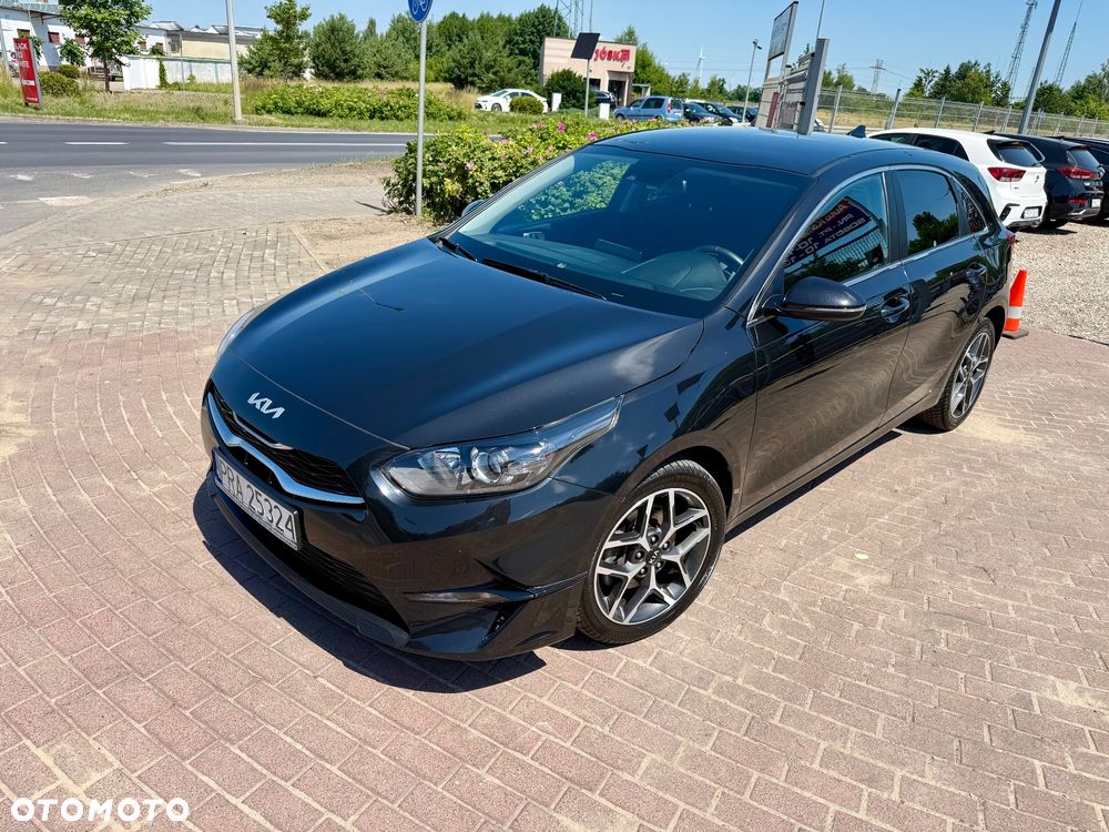 Kia Ceed 1.5 T-GDI OPF Nightline Edition - 2