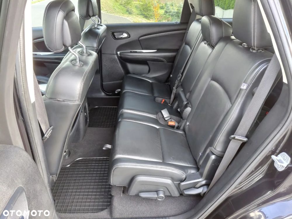 Fiat Freemont 2.0 Multijet 16V DPF Urban - 12