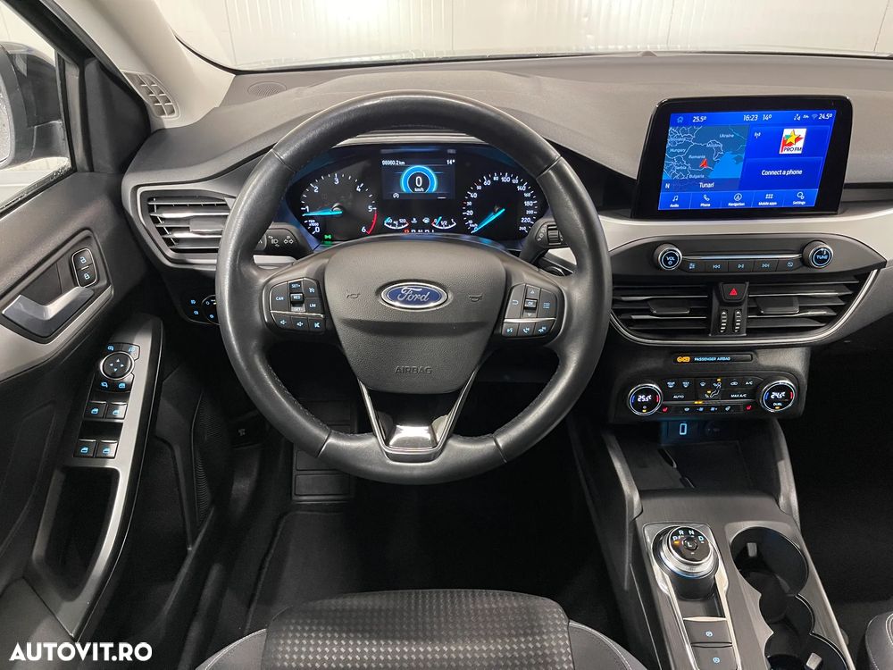 Ford Focus 1.5 EcoBlue Connected - 6