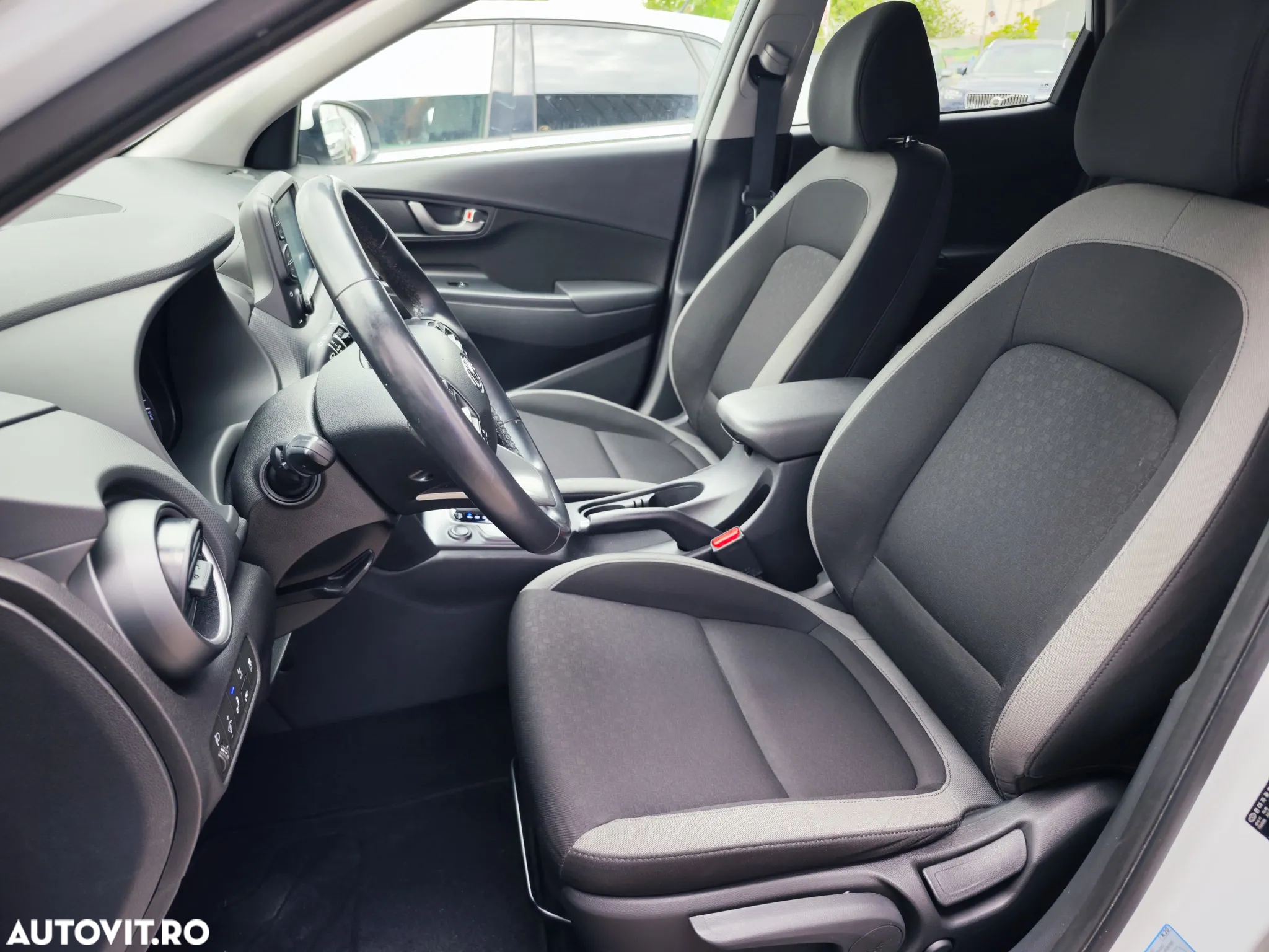 Hyundai KONA 1.6 CRDi 48V-Hybrid DCT Prime - 11