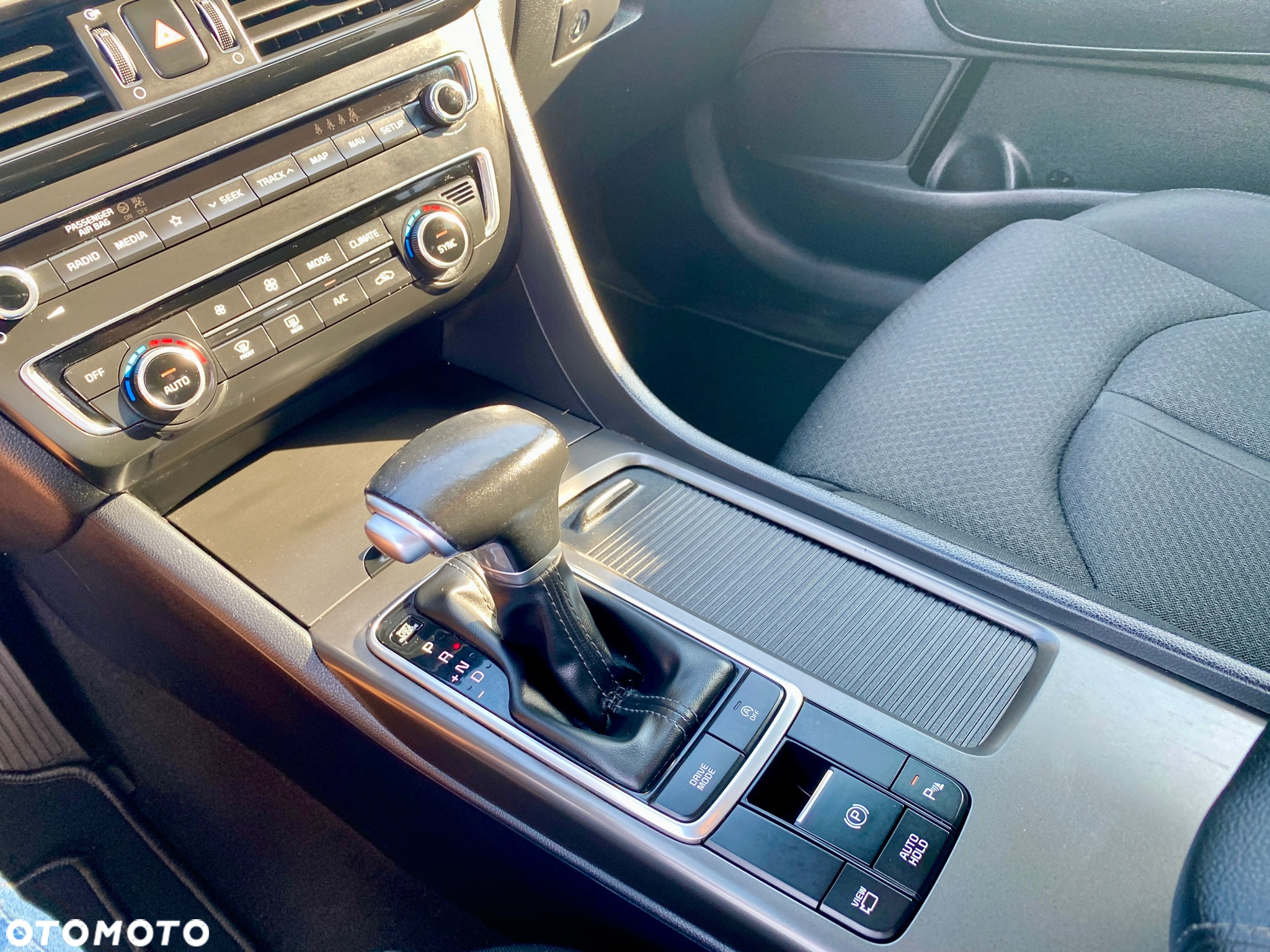 Kia Optima - 14