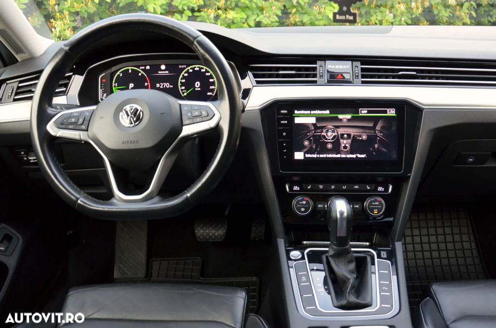 Volkswagen Passat - 26