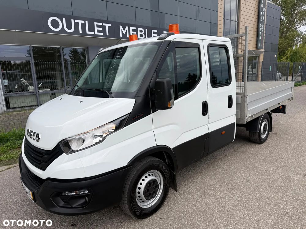 Iveco Daily 35S180, 3.0 180KM, Doka 7os., Niski przebieg, Zadbane - 1